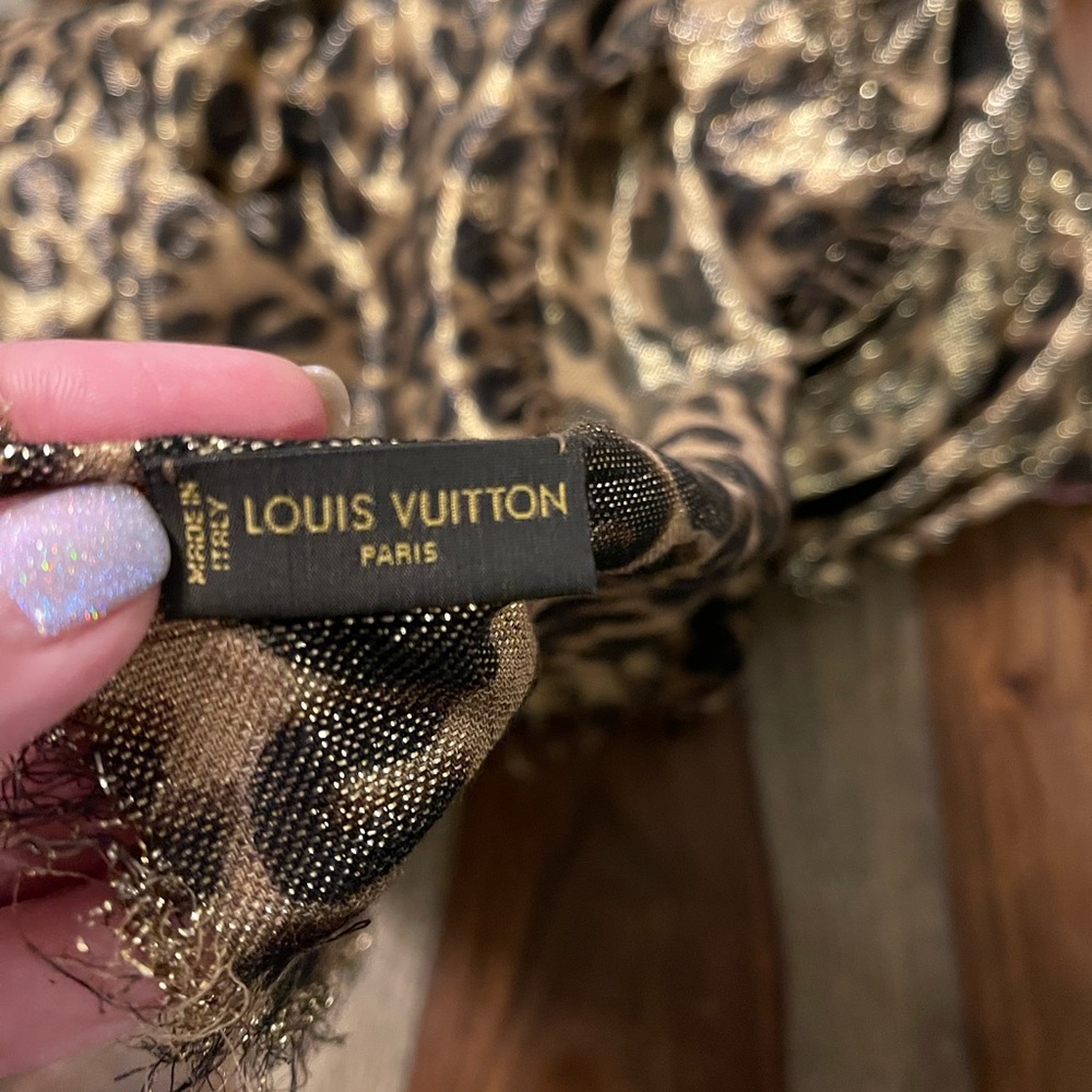 Louis Vuitton disco scarf 100% authentic